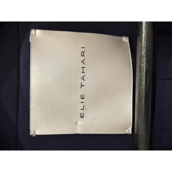 Elie Tahari Tailored Navy Blazer‎ – Size 12 – Classic One Button Jacket - Picture 3 of 8